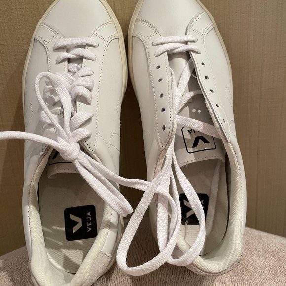 Veja Shoes - VEJA Sneakers